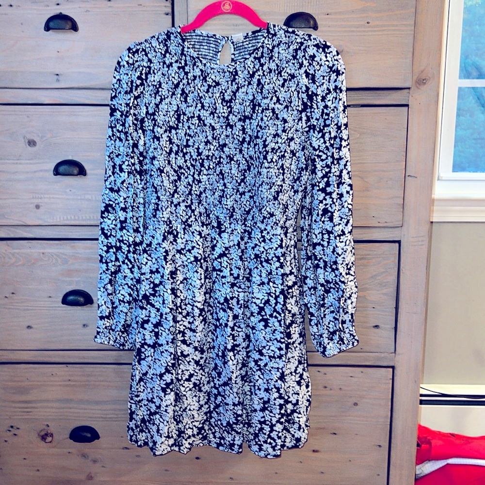 EUC Old Navy dress sz M